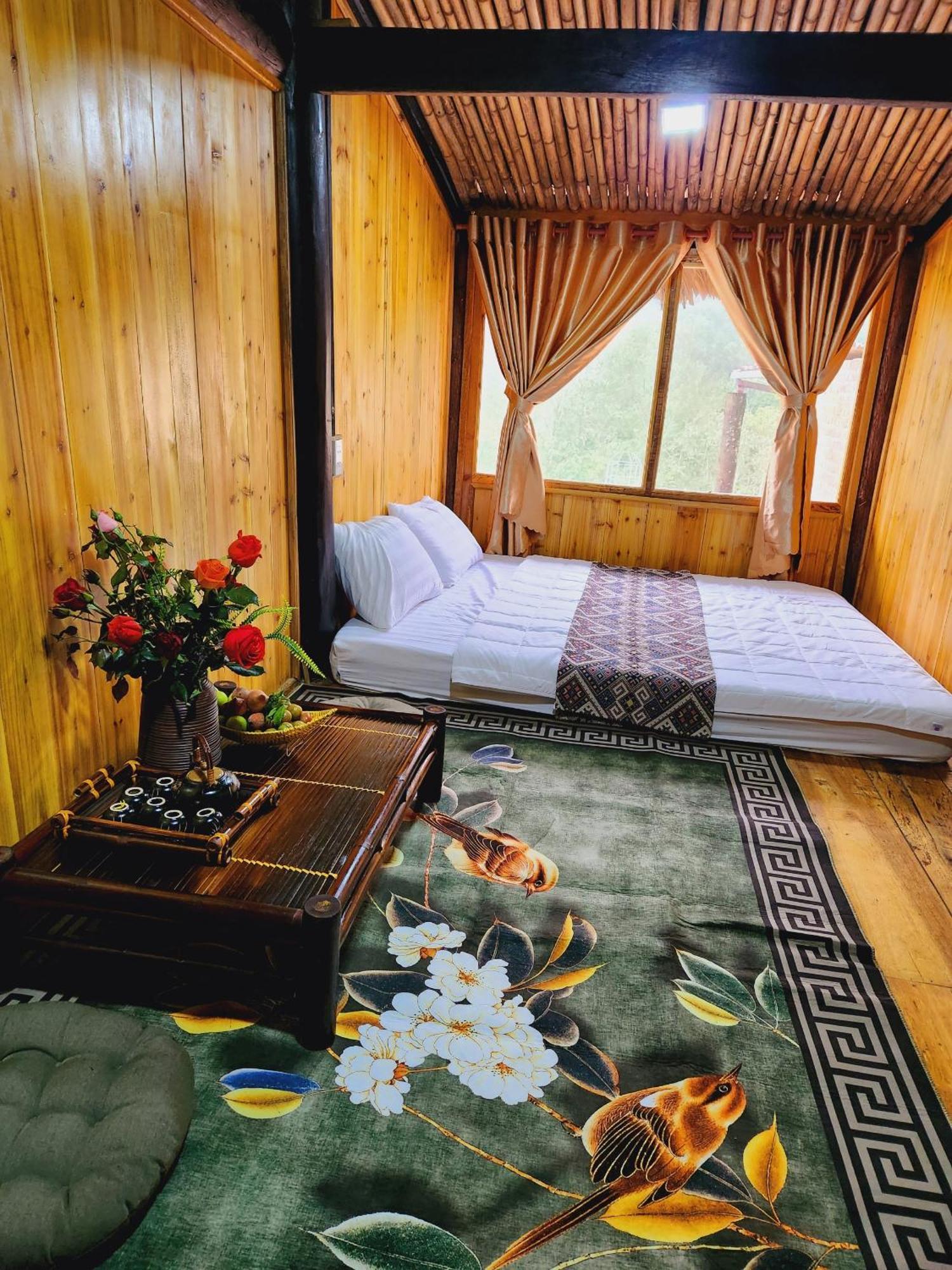 Ngu Chi Son Trekking Sapa Hotel Exterior photo