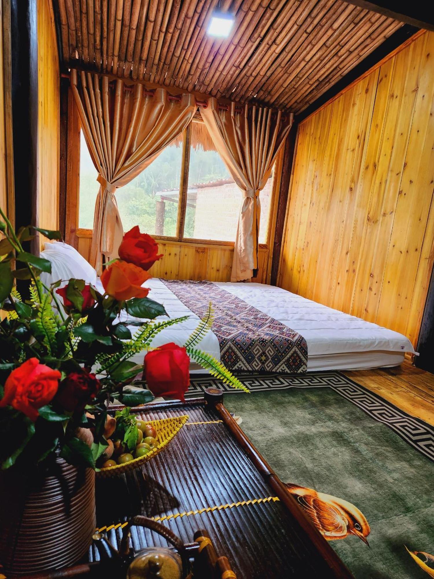 Ngu Chi Son Trekking Sapa Hotel Exterior photo